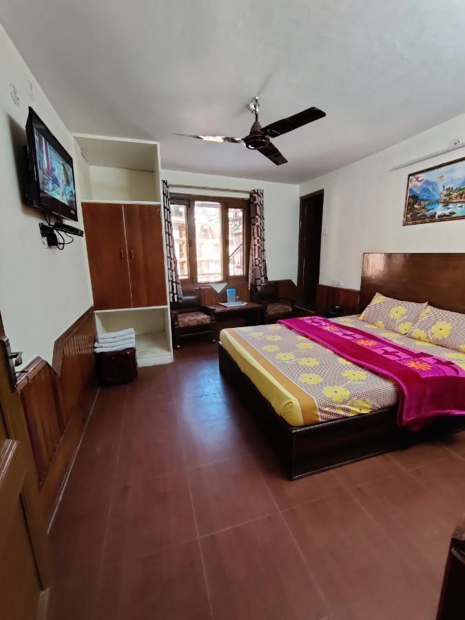 Hotel Alankar Manali (Himachal Pradesh) Luaran gambar